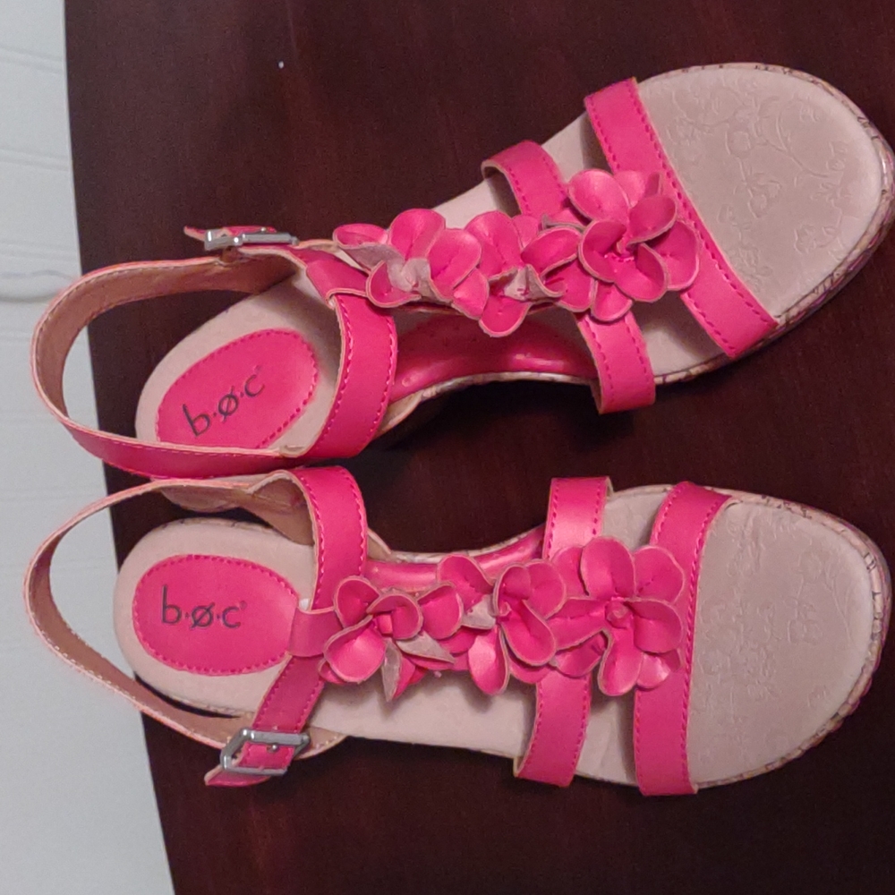 💐B.o.c. sandals NWOT💐